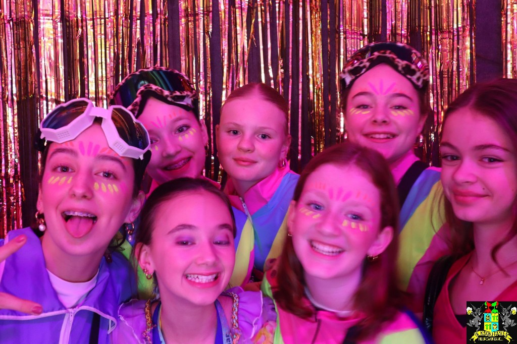 ../Images/Jeugd Opwarmbal Photobooth 188.jpg